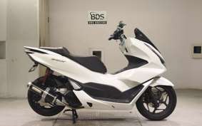 HONDA PCX125 2004 JK05