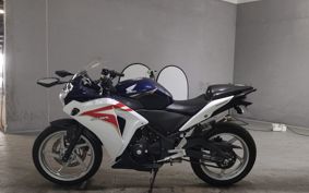 HONDA CBR250R MC41