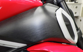 DUCATI DIAVEL V4 2025