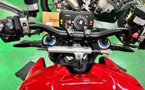 DUCATI  DUCATI  STREET  FIGHTER V4S 2021 1F00