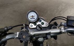 SUZUKI GLASS TRACKER BIG BOY NJ4BA