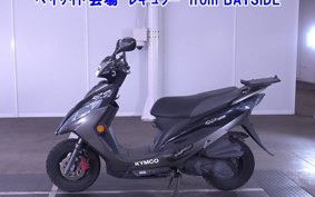 SUZUKI GP125 FC25E