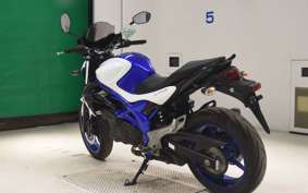 SUZUKI グラディウス400 2012