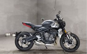 TRIUMPH  TRIUMPH  TRIDENT 660 LGL10U