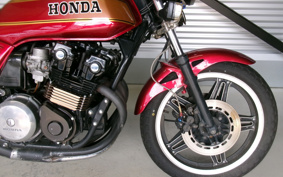 HONDA CB750 1982 RC04