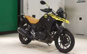 SUZUKI Vｽﾄﾛｰﾑ250