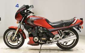 YAMAHA XJ750 E 1983 29R