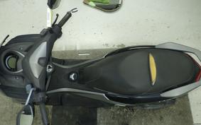 YAMAHA N-MAX 1994 SED6J