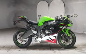 KAWASAKI NINJA ZX-6R ZX636G
