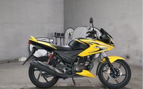 HONDA CBF125 JC40