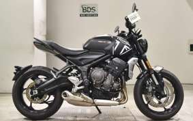 TRIUMPH TRIDENT 660 2023