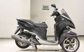 YAMAHA TRICITY 125 2001 SE82J