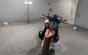 KTM 890 ADVENTURE R TR640