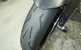 DUCATI STREETFIGHTER V4 S 2020
