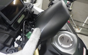 HONDA CRF1100L AFRICA TWIN DCT 2026 SD15