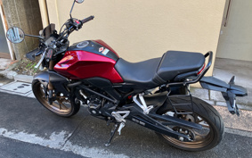 HONDA CB250R MC52