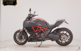 DUCATI DIAVEL Carbon 2018