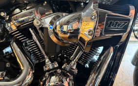 HARLEY FXBR 2025 YEZ