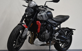 TRIUMPH TRIDENT 660 2021 LGL10U
