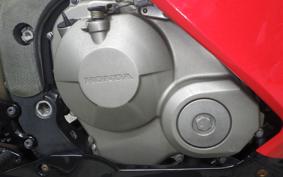 HONDA CBR600RR GEN 2 2006 PC37