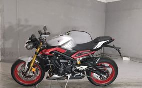 TRIUMPH STREET TRIPLE RX 2026 A62447