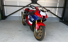 HONDA CBR1000RR-R FB SP 2023 SC82