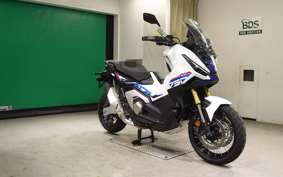 HONDA X-ADV 750 2026 RH21