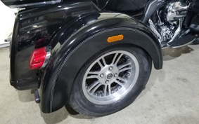 HARLEY FLHTCU 2014 MAL