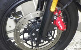 MOTO GUZZI V7 CARBON 2019