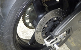 YAMAHA YZF-R7 2001