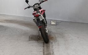 HUSQVARNA SM250R ..