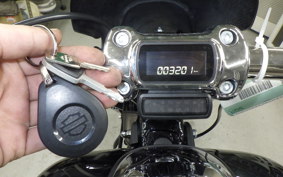 HARLEY FXBR1920 2025