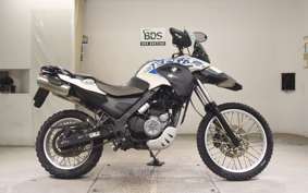 BMW G650GS SERTAO 2013