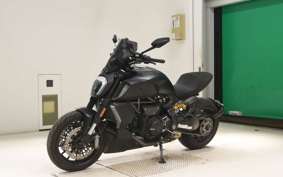 DUCATI DIAVEL 1260 2021