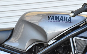 YAMAHA R1-Z 3XC