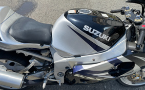 SUZUKI GSX-R750 2001 BD111