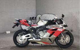 HONDA CBR1000RR 2005 SC57