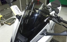 SUZUKI GSX-8R 2025 EM1AA