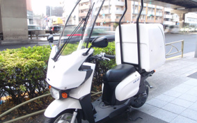 YAMAHA  GEAR  PARKING  STAND  UA06J