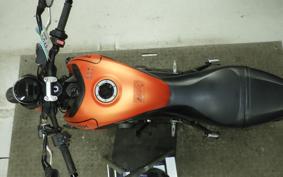 TRIUMPH TRIDENT 660 2023