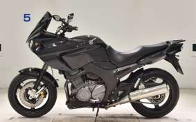 YAMAHA TDM900 2005