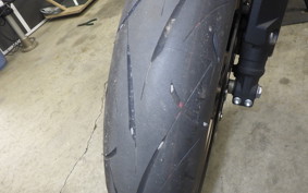 HONDA CB650R E-Clutch 2026 RH17