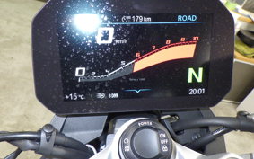 BMW F900R 2025