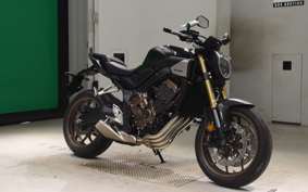 HONDA CB650R E-Clutch 2026 RH17