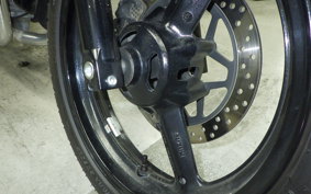 SUZUKI GSR250