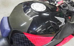 HONDA CBR954RR 2003