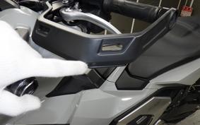 HONDA X-ADV 750 2021 RH10