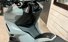 HONDA X-ADV 750 2025 RH21
