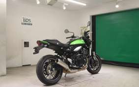 KAWASAKI Z900RS 2025 ZR900K
