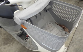 SUZUKI LET's 4 Basket CA43A